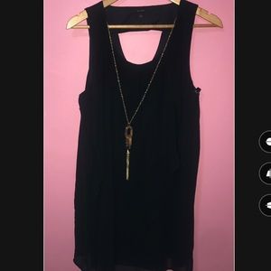 Dress with chain